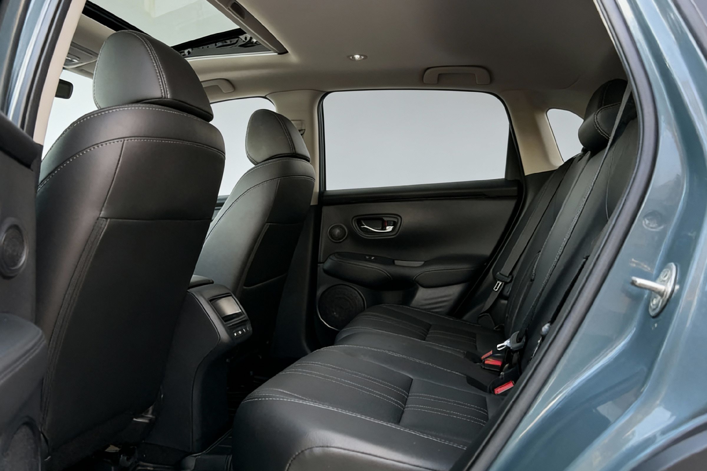 HR-V
