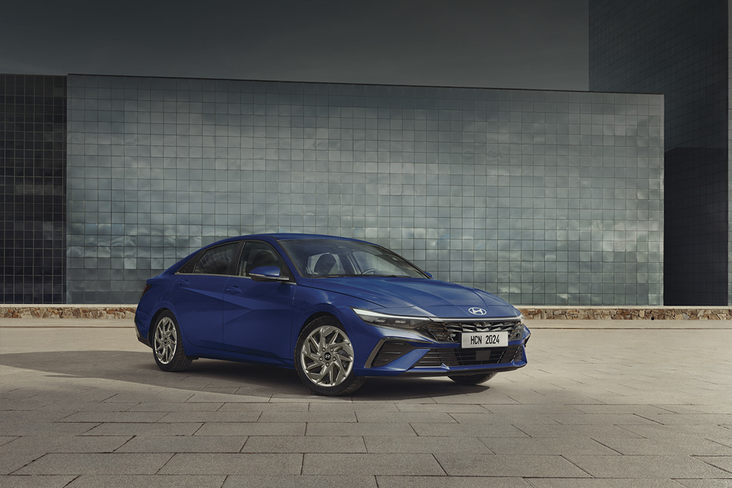 ELANTRA HÍBRIDO