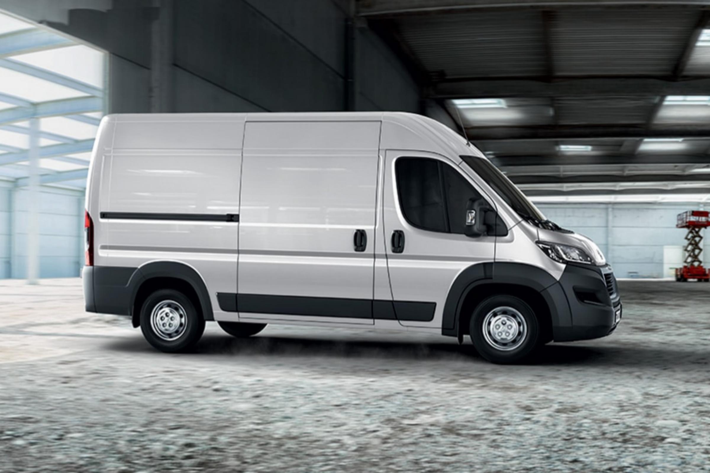 Peugeot MANAGER 2026 L4H2
