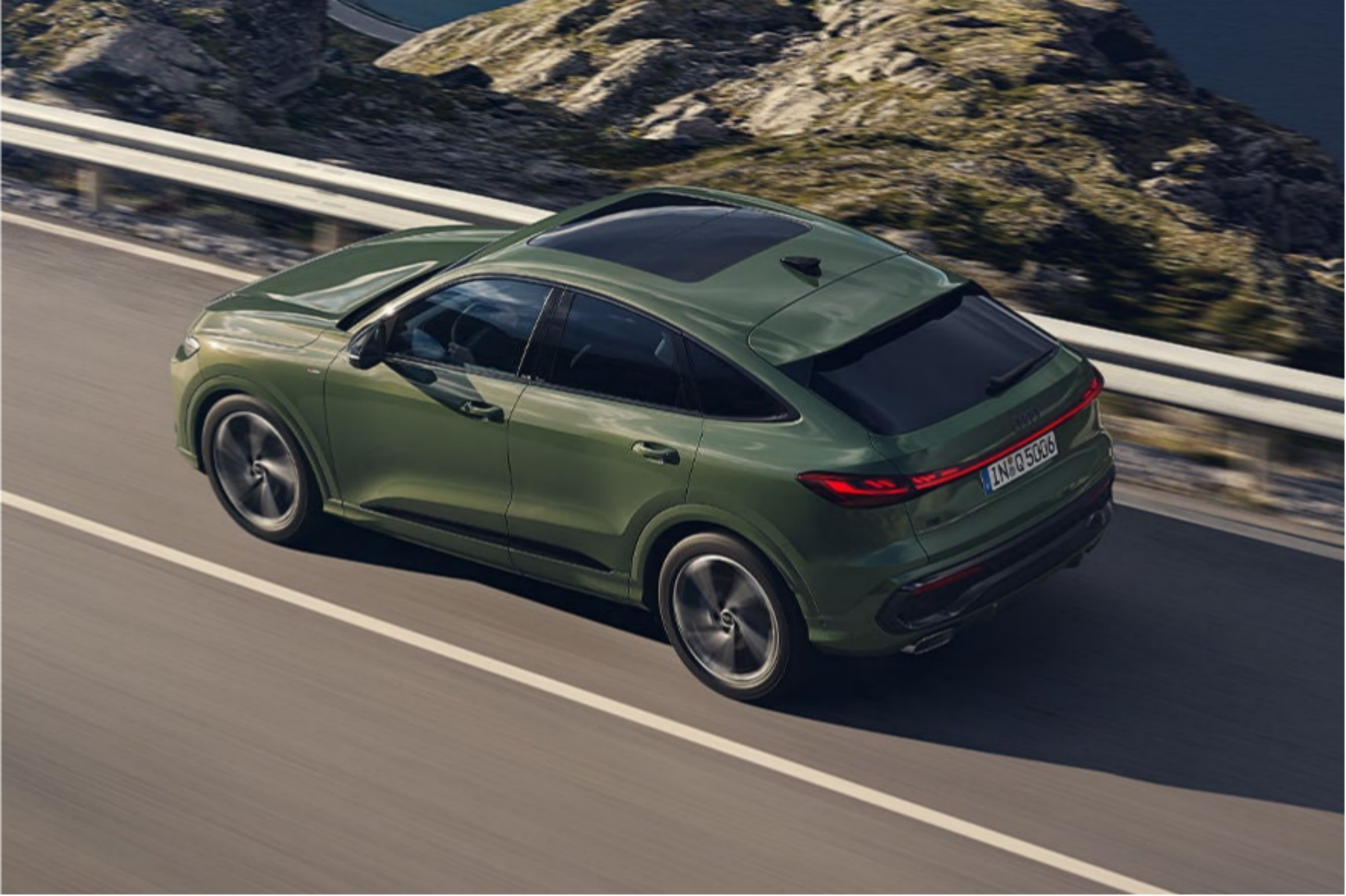 Audi Q5 SUV 2025 Dynamic