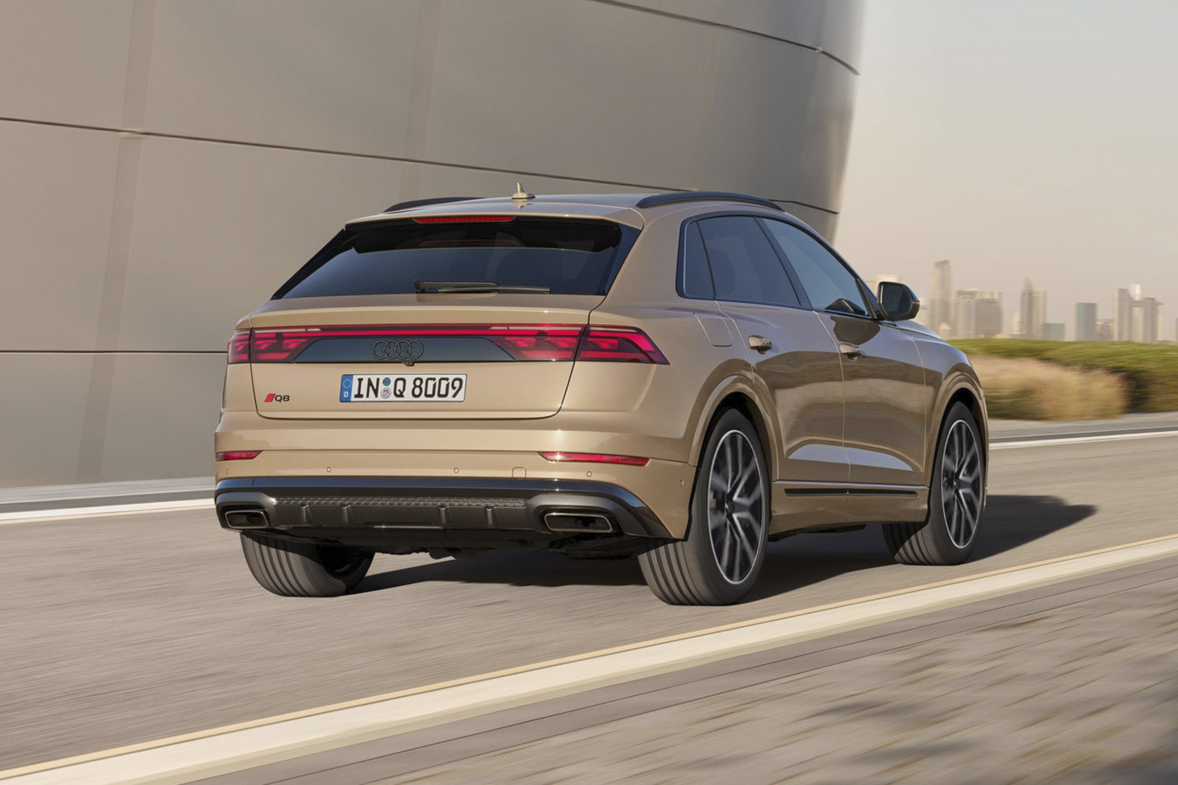 Q8 SUV
