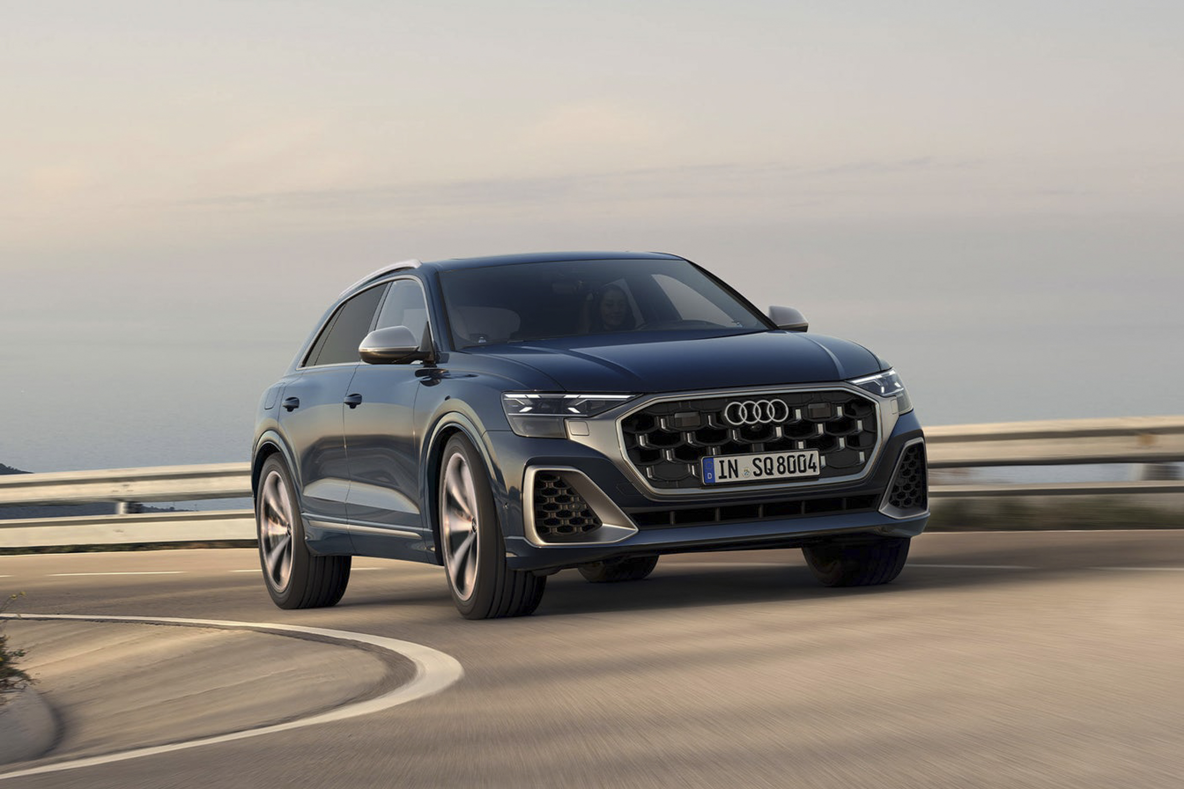 Audi SQ8 SUV 2026 quattro