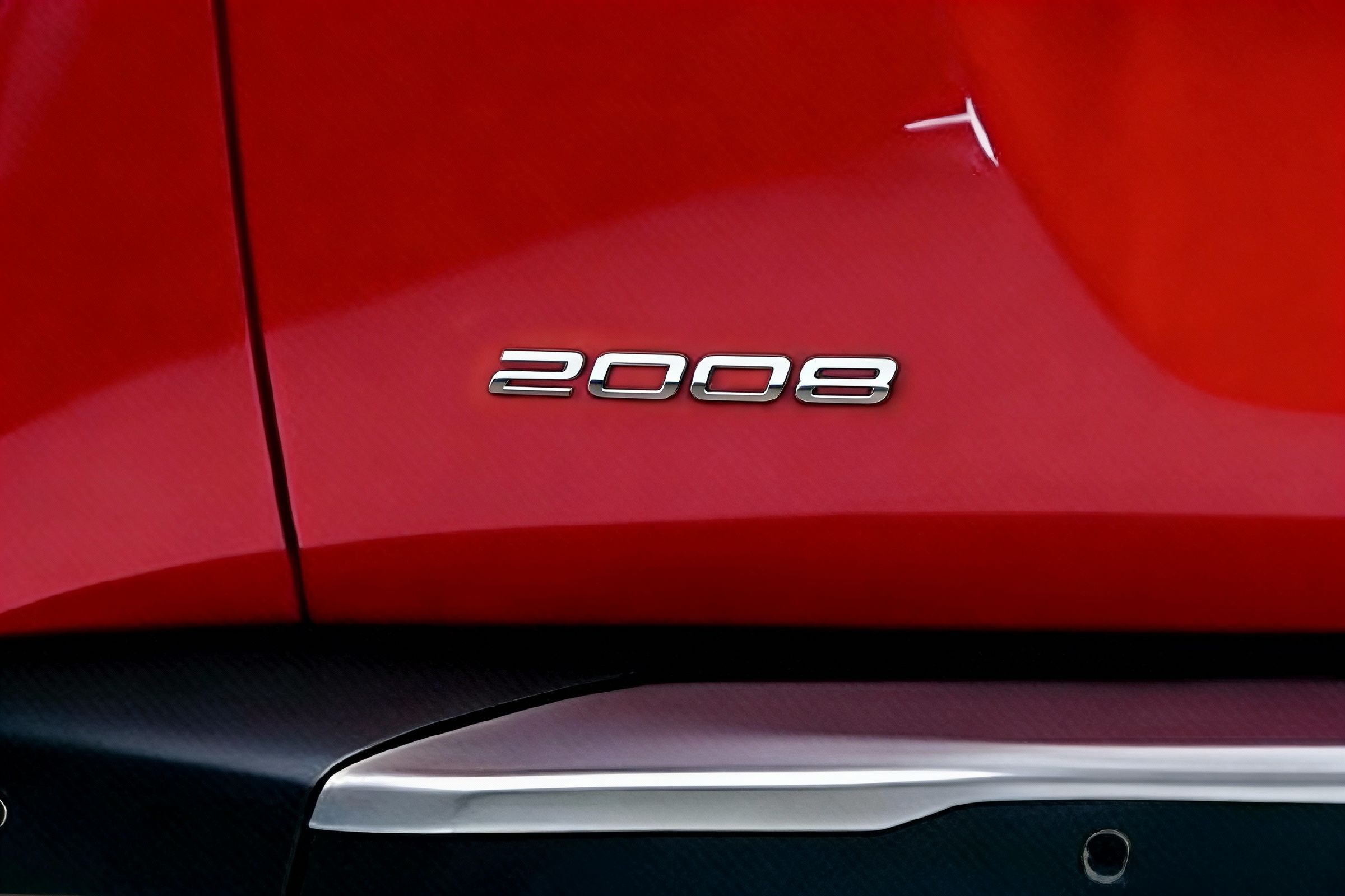 PEUGEOT 2008 2026 GT