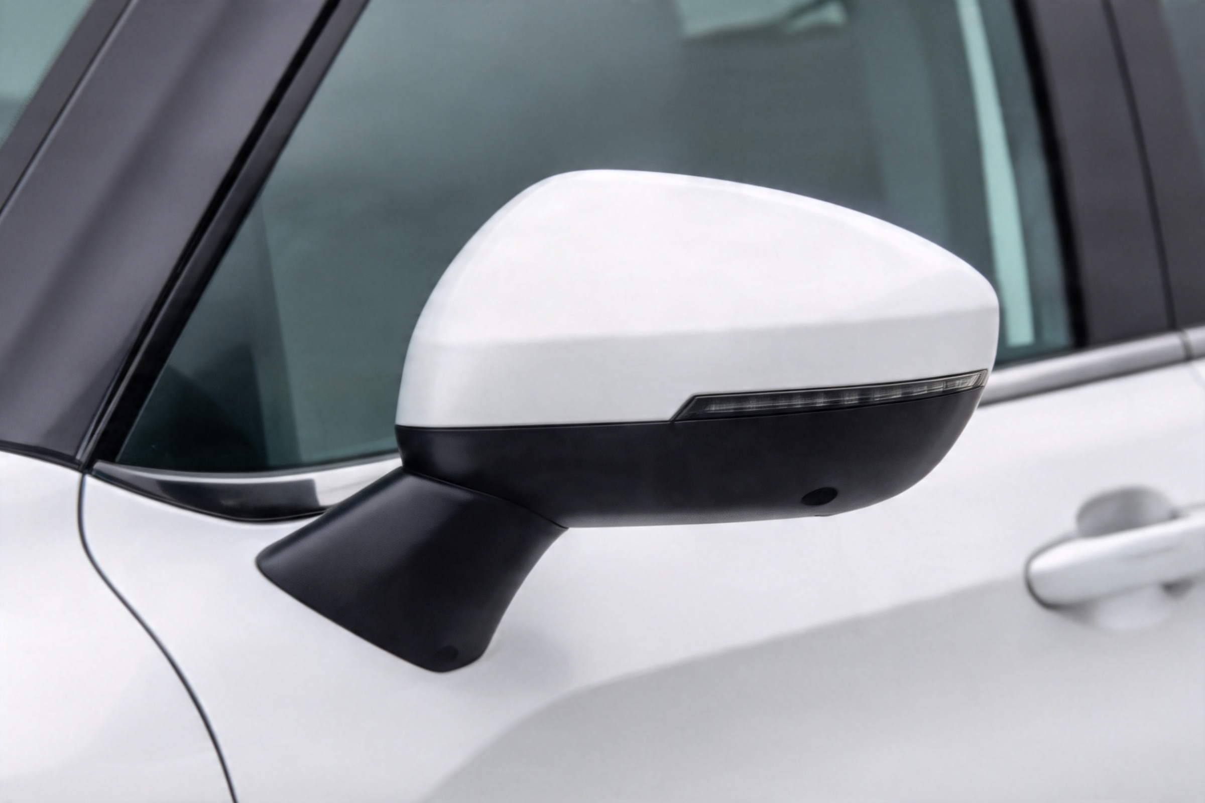 Mitsubishi OUTLANDER PHEV 2026 Limited White Diamond
