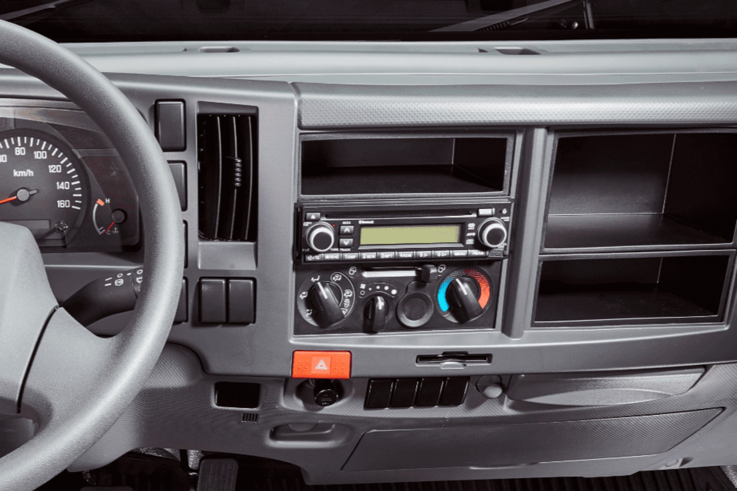 Isuzu ELF 300 2026 E