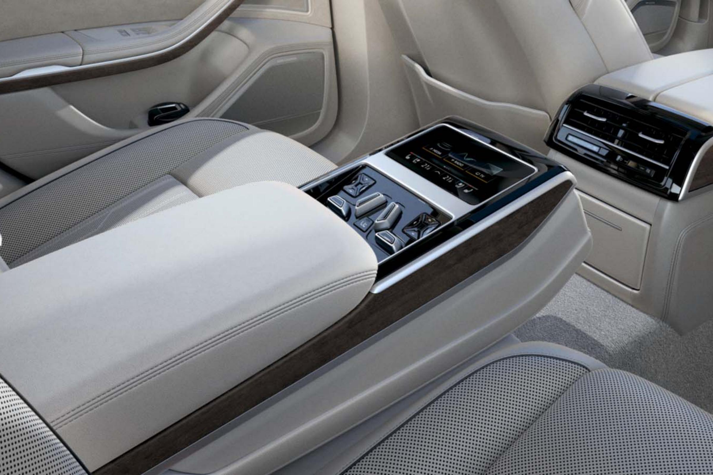 Audi A8 2026 L 60 TFSI Premium