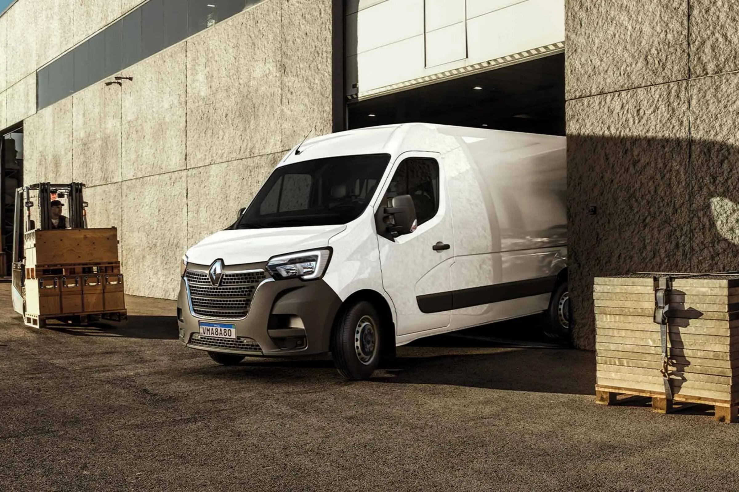 Renault MASTER 2025 L2H2