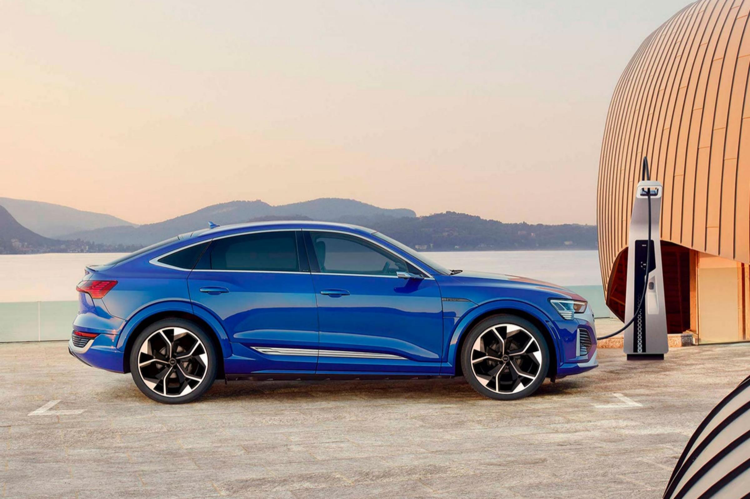 Audi SQ8 Sportback e-tron 2024 S08 Sportback e-tron
