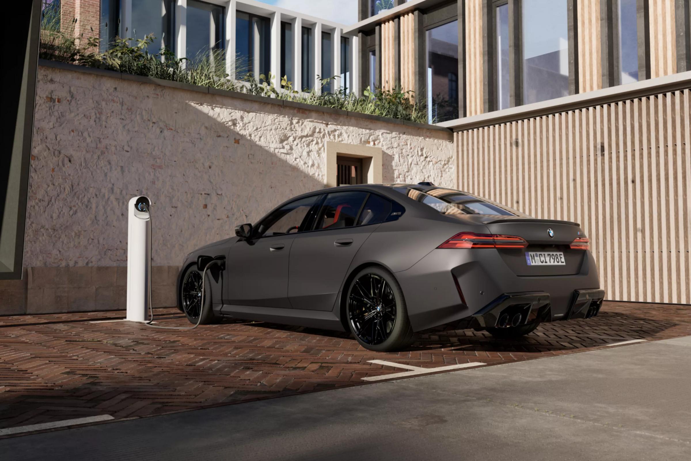 M5