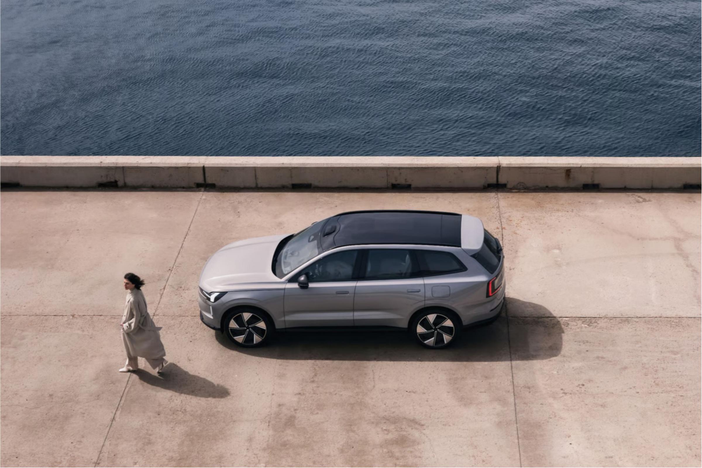 Volvo EX90 2026 Plus