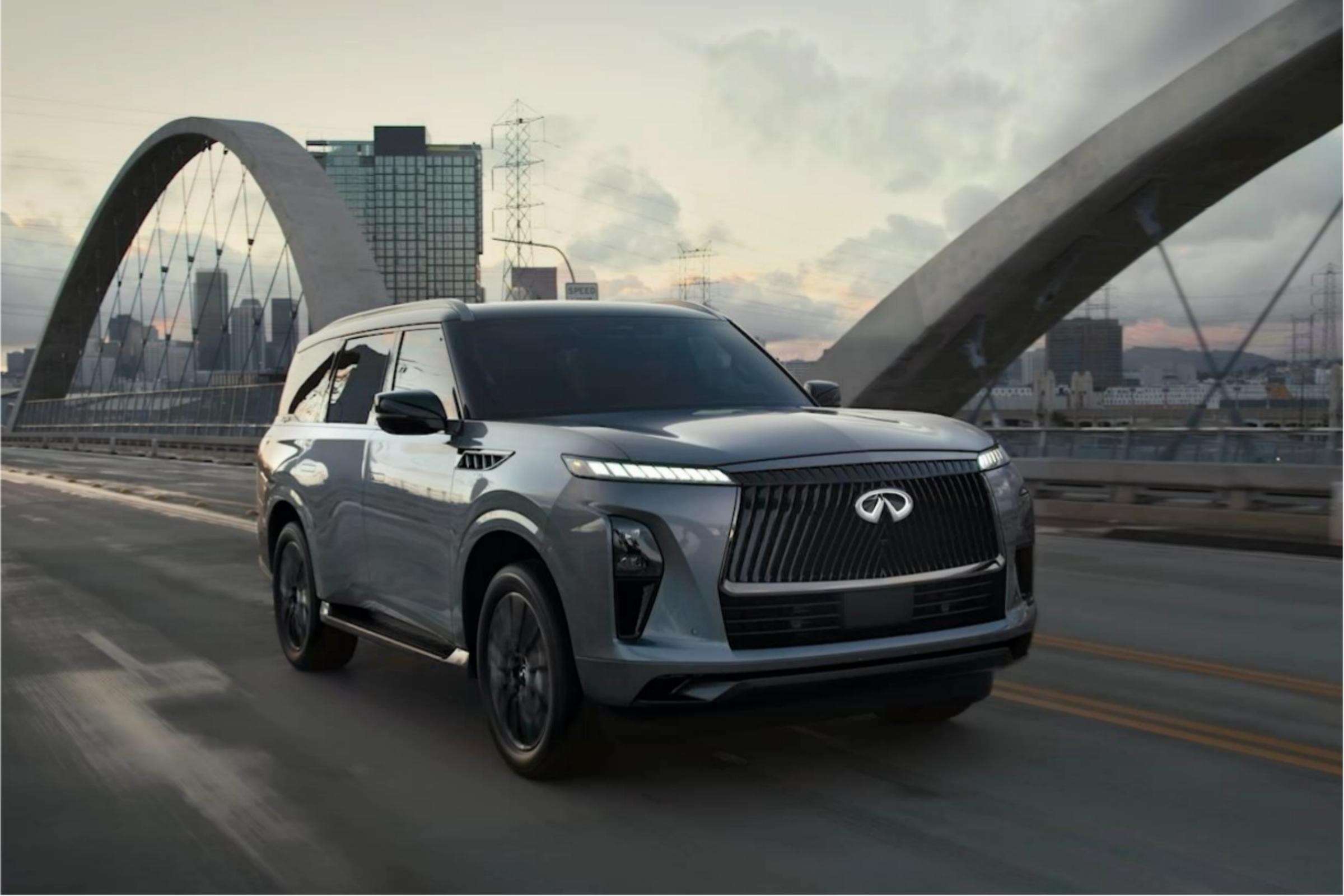 INFINITI QX80 2025 SENSORY 4WD (8 PASAJEROS)