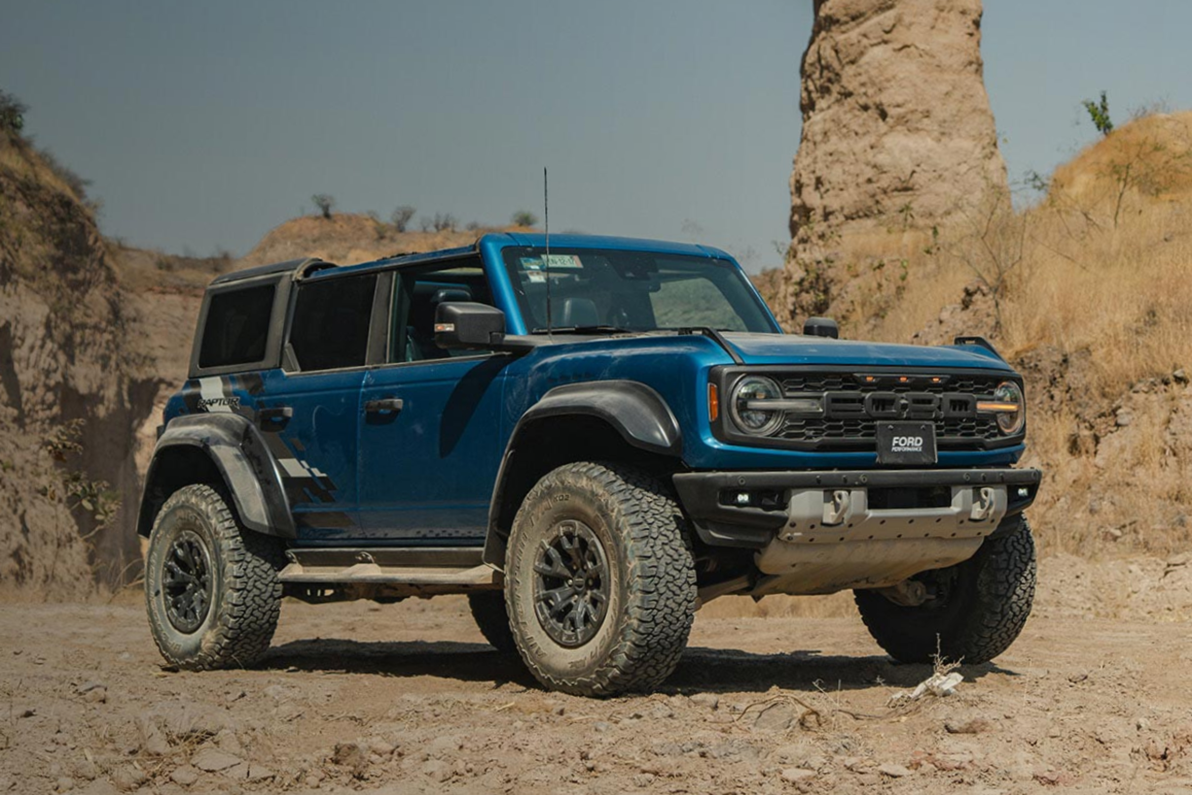 Ford BRONCO RAPTOR 2026 SHADOW BLACK