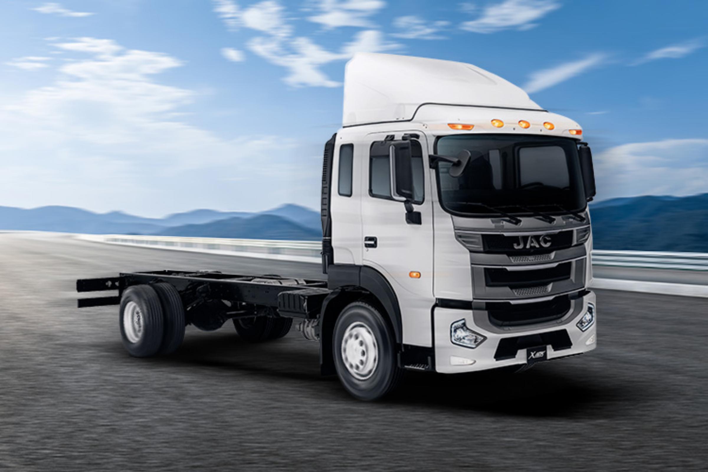 JAC X12K 2027 Euro6 Manual 8 velocidades