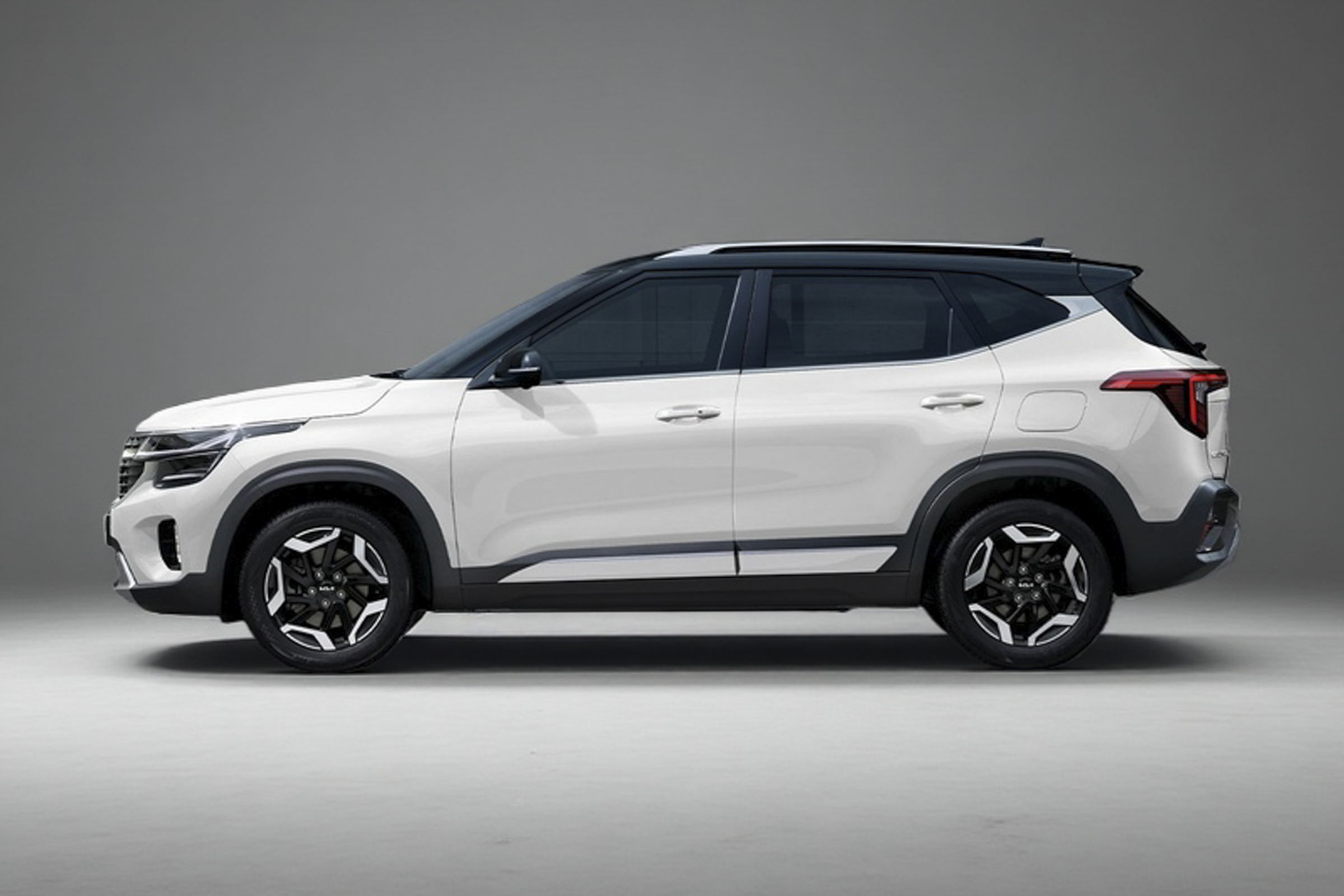 Kia Seltos 2027 EX PACK