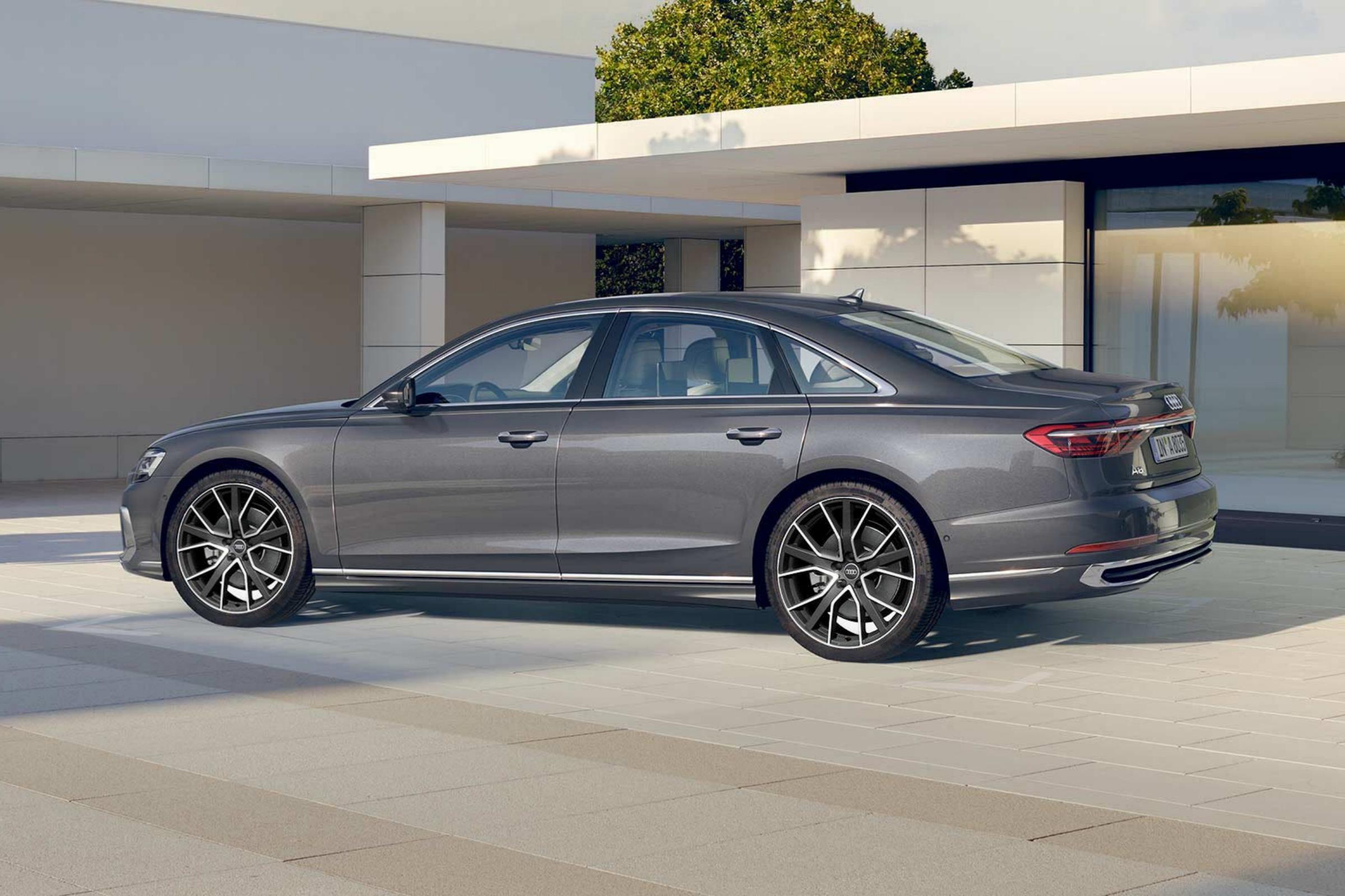 Audi A8 2026 L 60 TFSI Premium