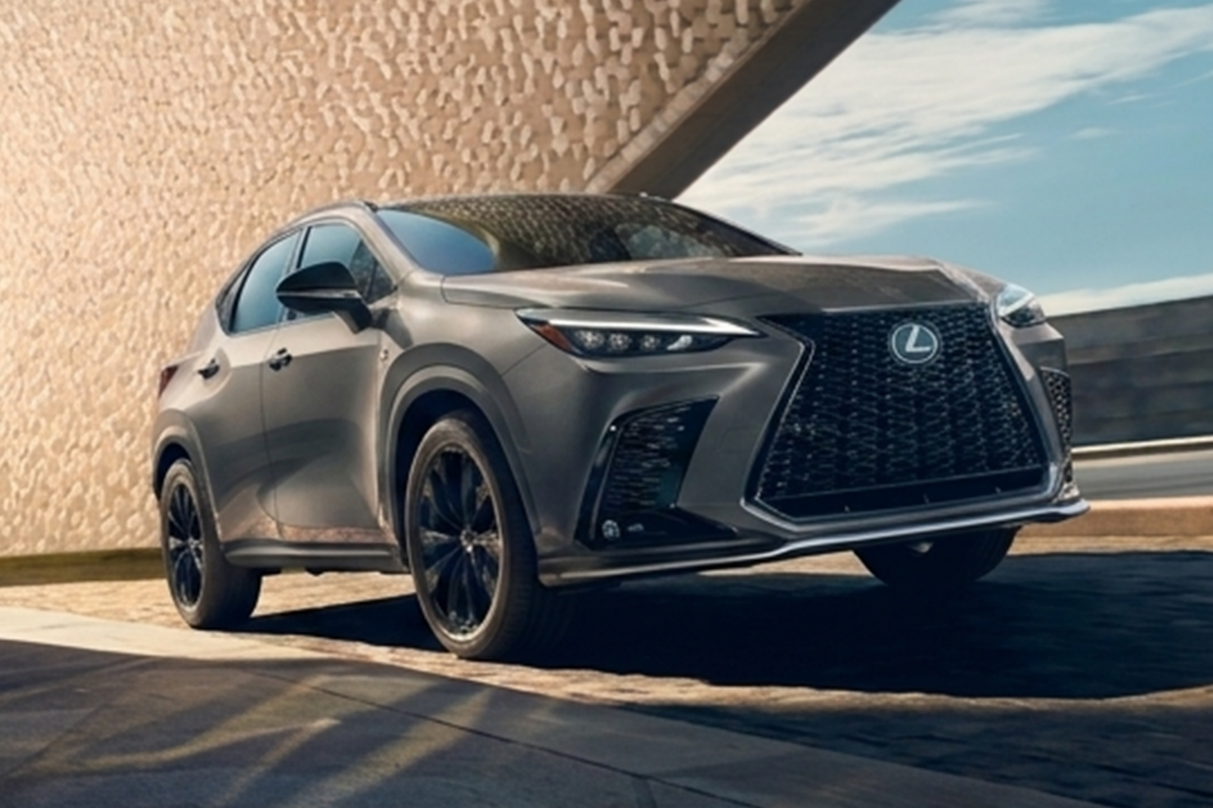 Lexus NX 2026 350h Luxury