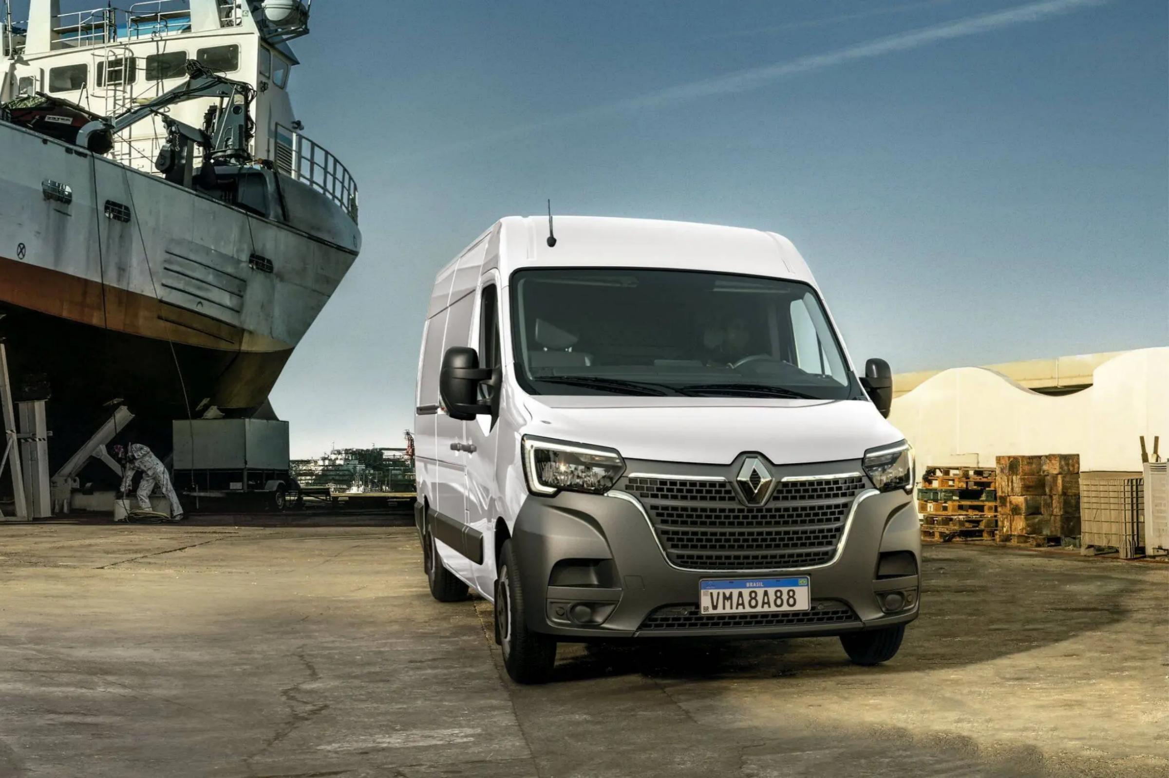 Renault MASTER E-TECH 2026 L2H2