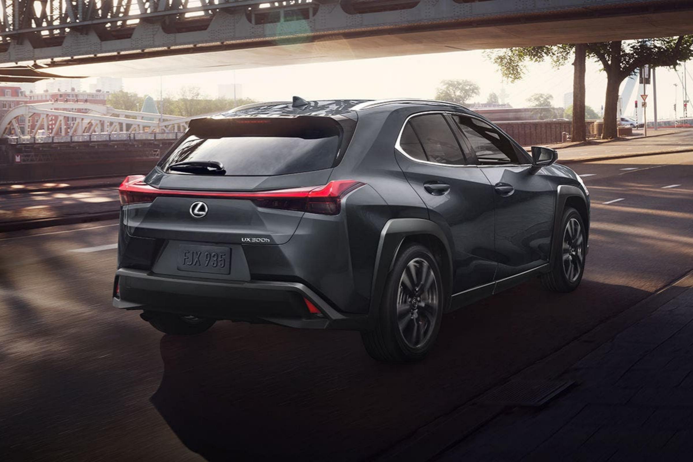 Lexus UX 2026 300 Hybrid
