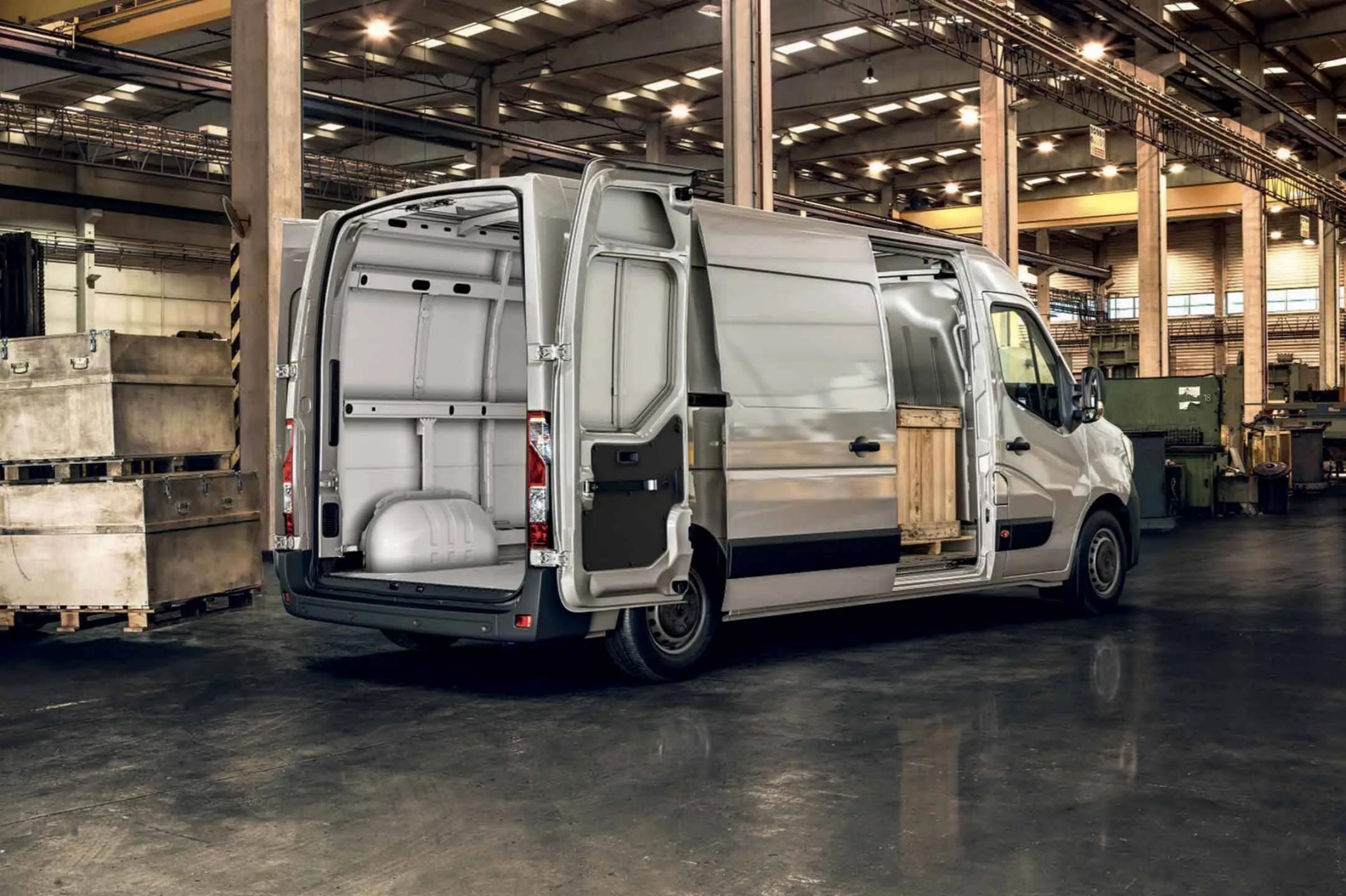 Renault MASTER E-TECH 2026 L2H2