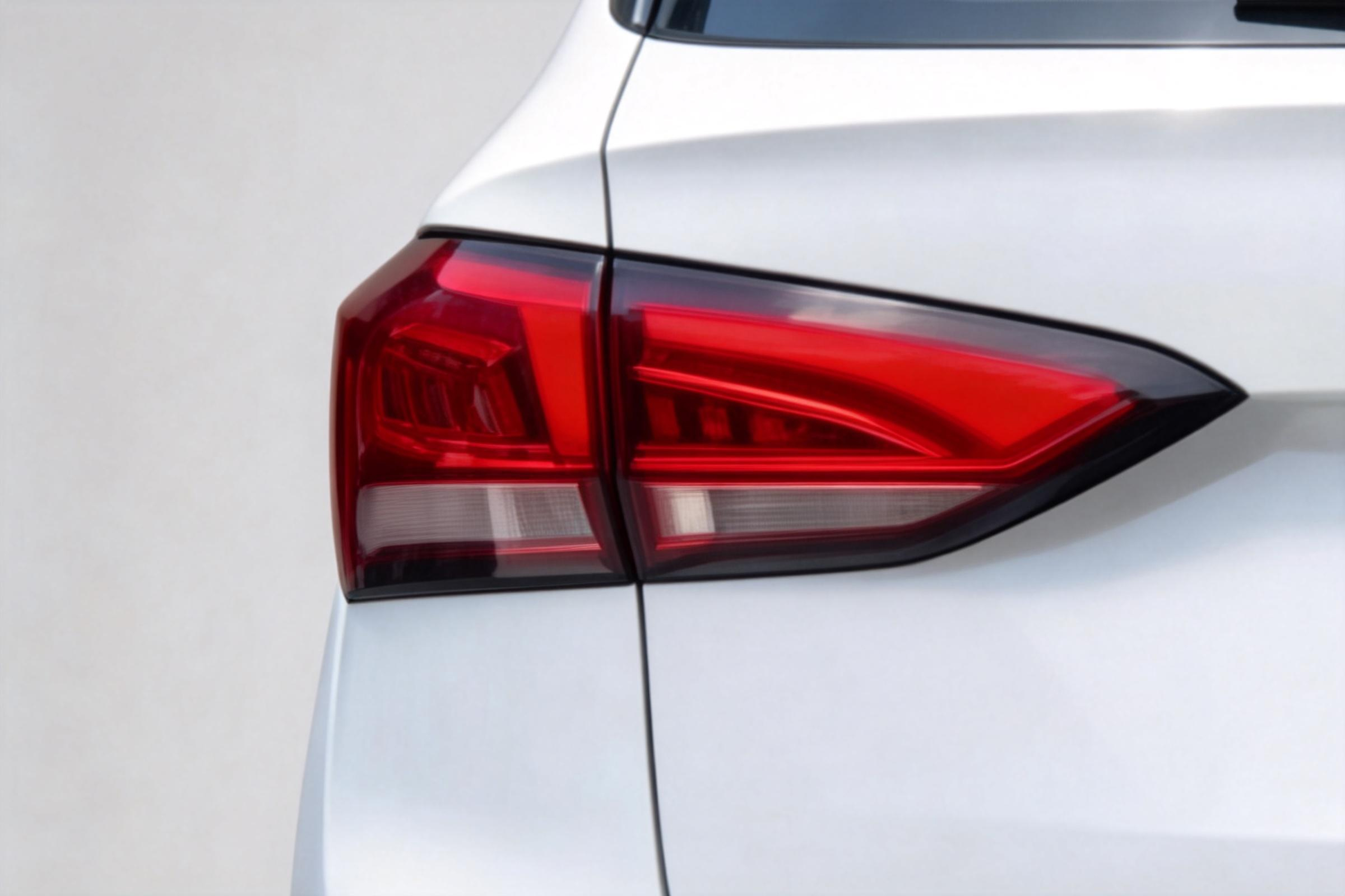 MG ZS HYBRID+ 2026 HEV ELEGANCE