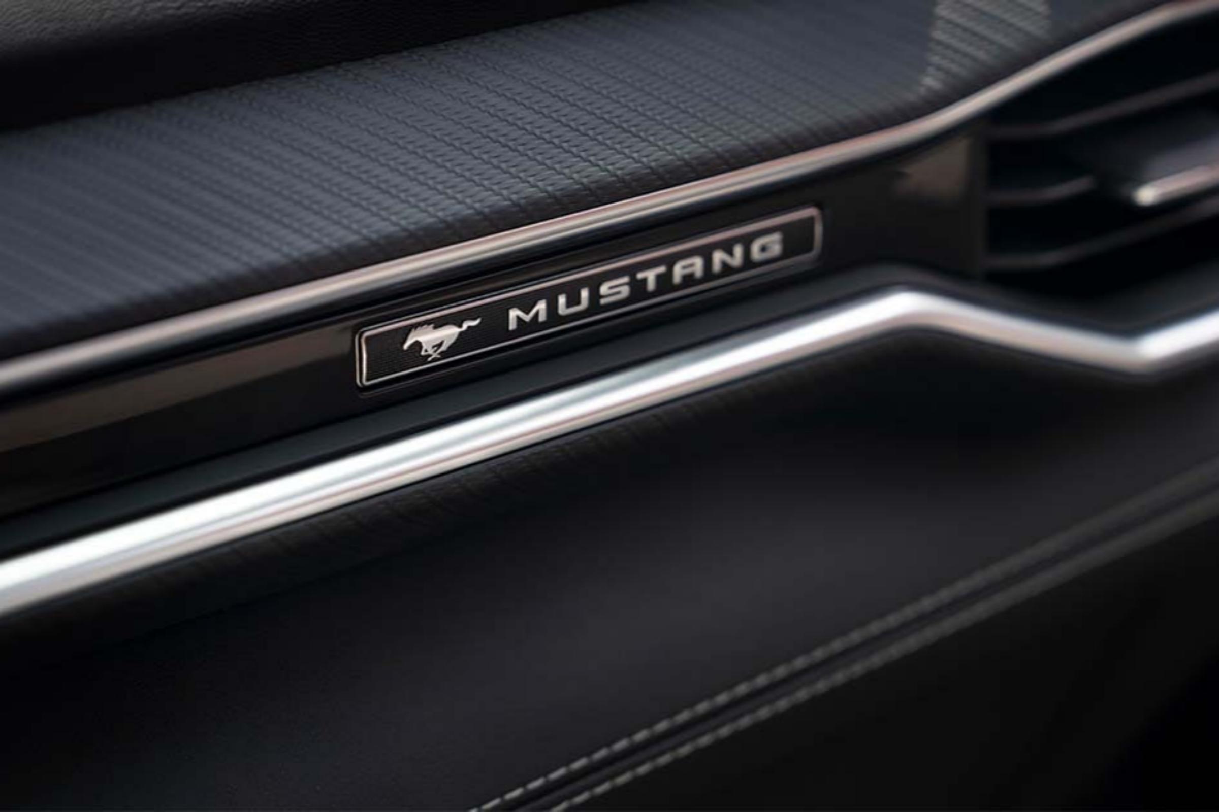 MUSTANG