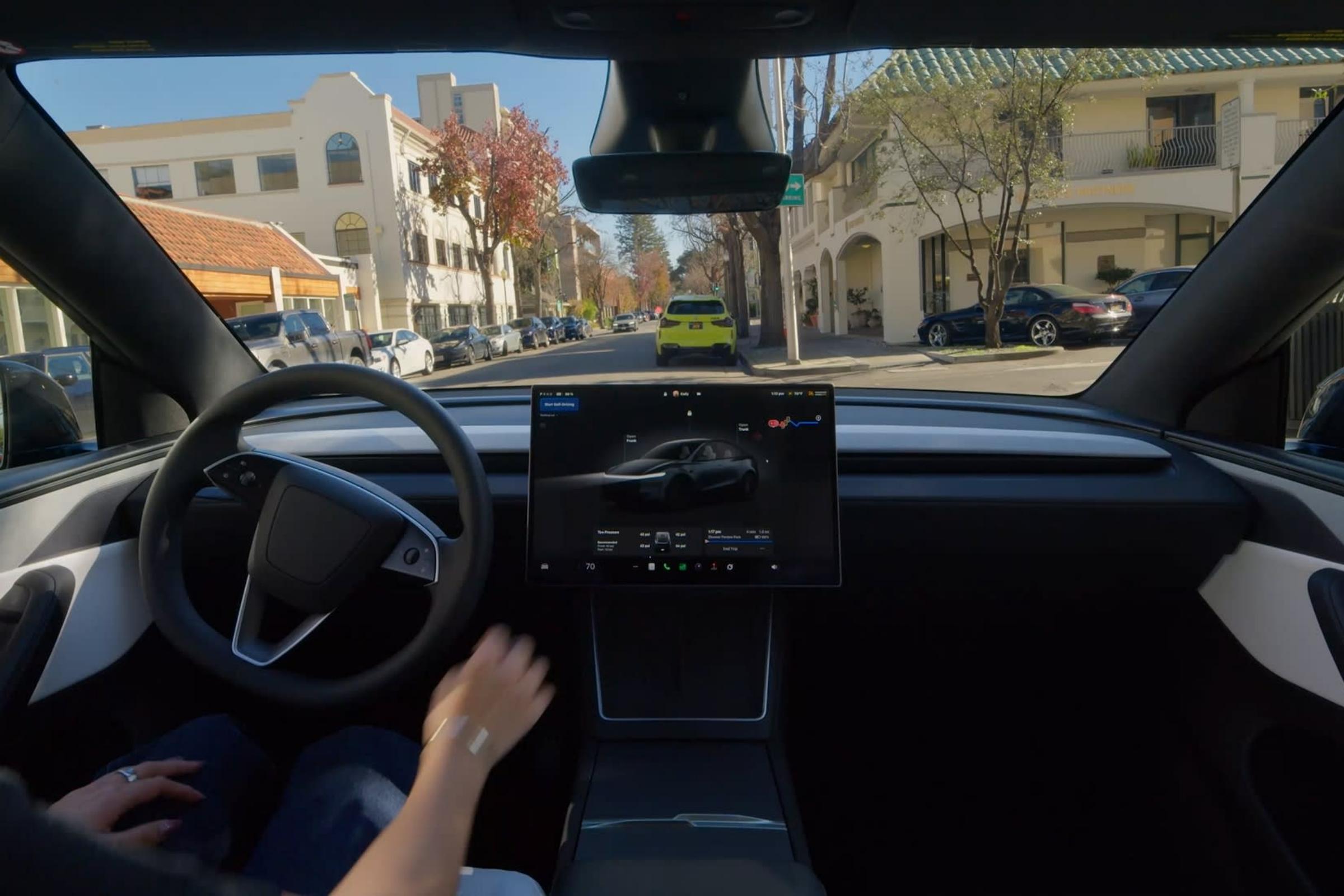 Tesla MODEL Y 2026 Rear-Wheel Drive