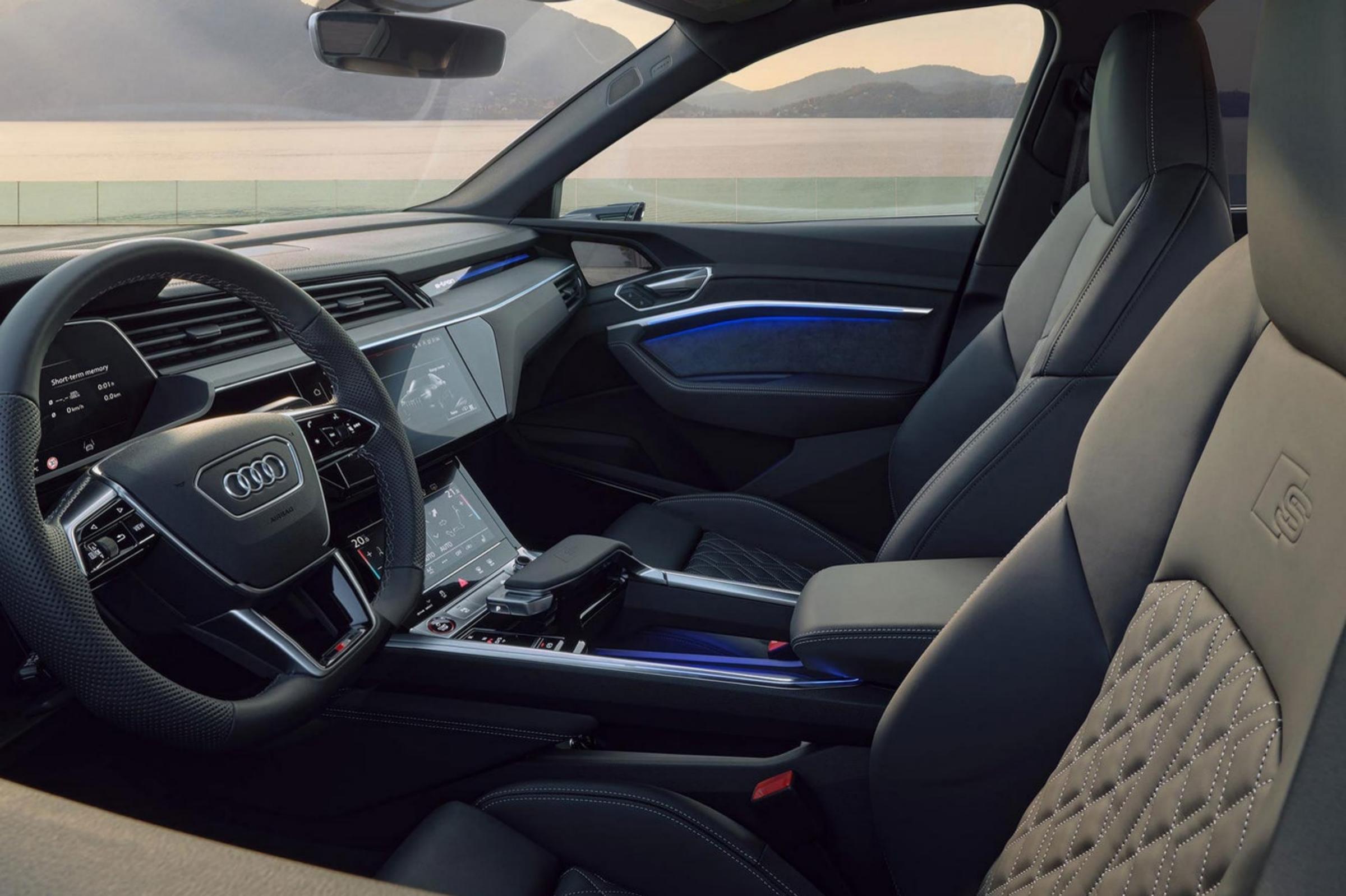 Audi SQ8 Sportback e-tron 2024 S08 Sportback e-tron